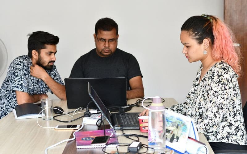 Workshop engineers collaborating